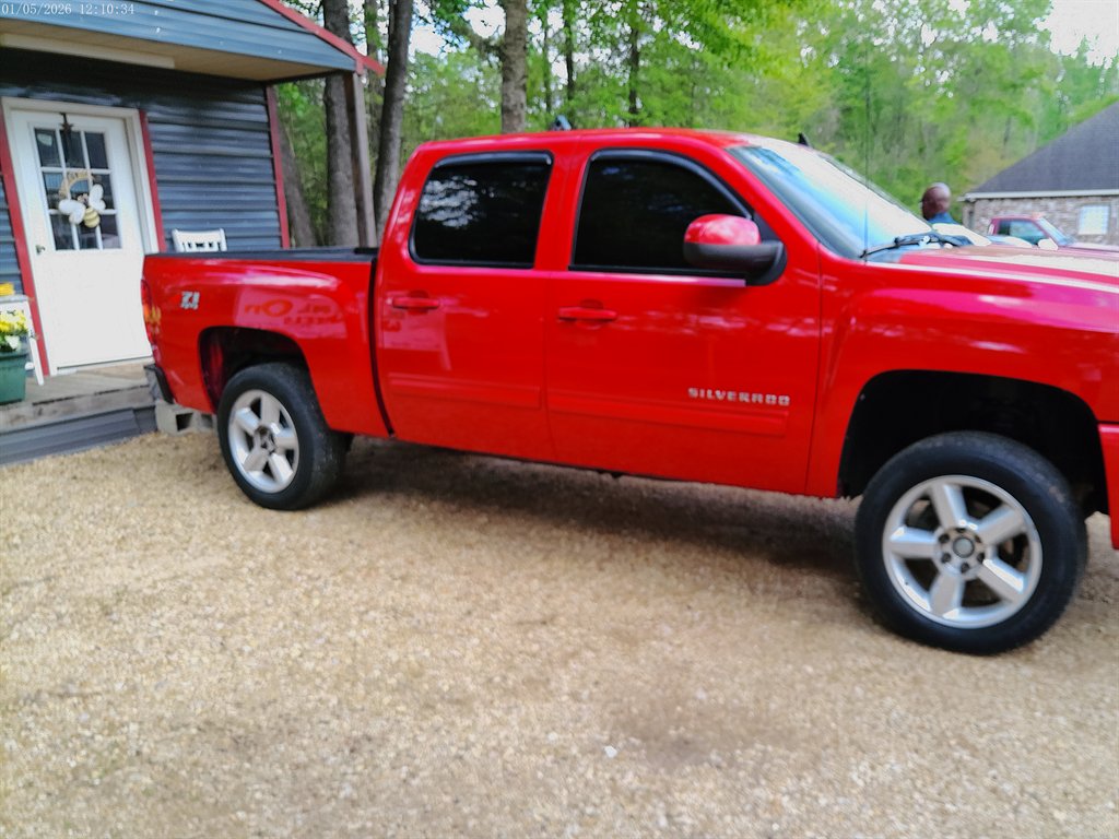 2010 Chevrolet Silverado 1500 LTZ 4X4 Crew Cab's photo